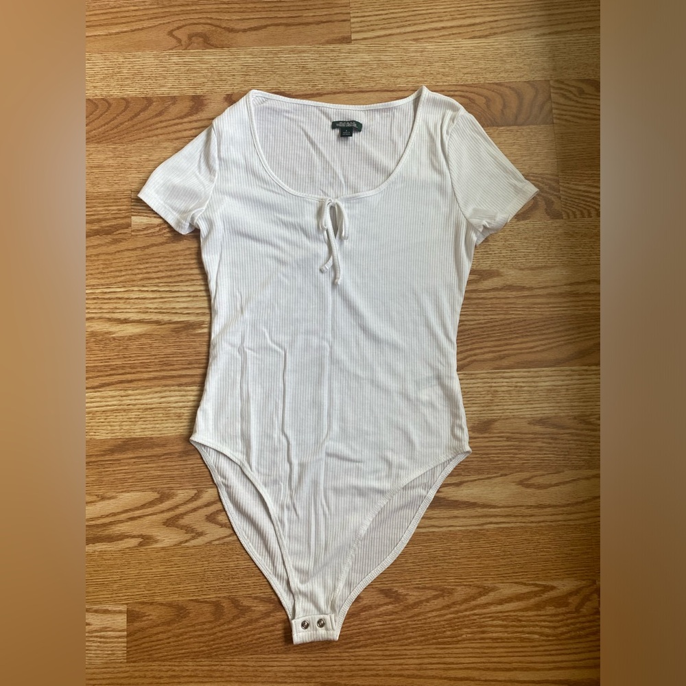 Wild Fable tie front bodysuit